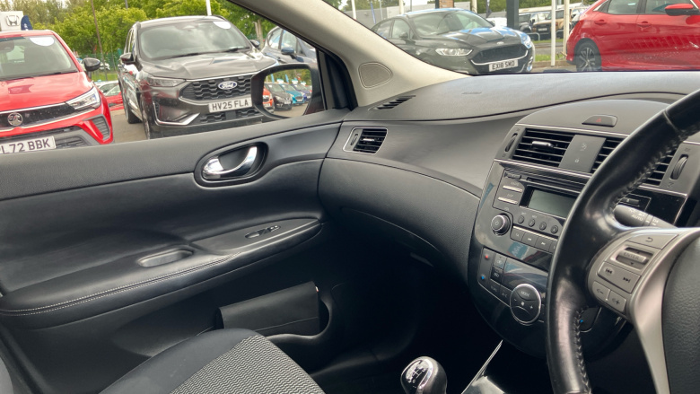 Nissan Pulsar 1.2 DiG-T Acenta 5dr Petrol Hatchback